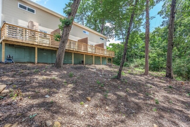 Building Photo - 316 Chambliss St