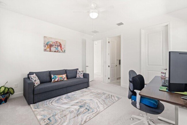 Building Photo - 13185 Mount Columbia Terrace