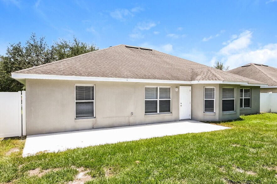 Building Photo - 3606 Doe Run Dr