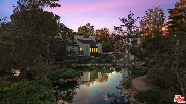 Building Photo - 9206 Summertime Ln