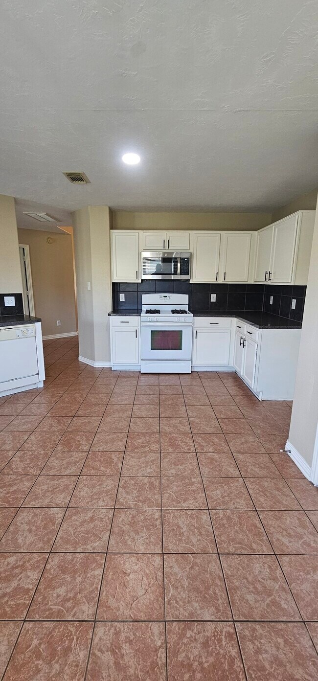 Building Photo - 5807 Laramie River Ct