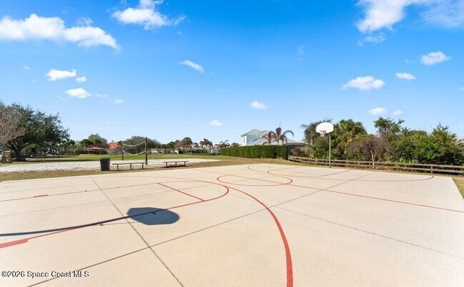 Building Photo - 1979 Tullagee Ave