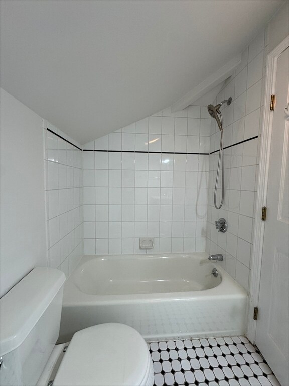 Building Photo - 6 Rockland Pl