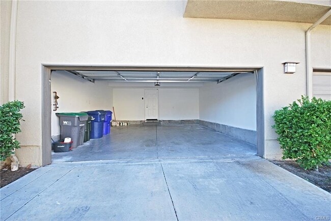 Building Photo - 25209 Bishop Ct