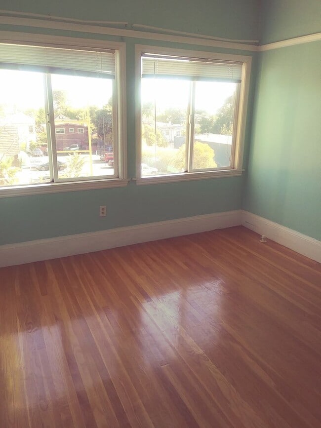 Building Photo - -An excellent location on California at University Ave, just a few blocks from North Berkeley BART