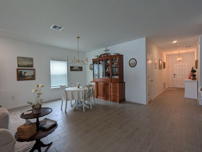 Building Photo - Beautiful newer-construction 4-bedroom, 3-bath home located in Trailhead Landing