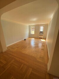 Building Photo - 57 Park Terrace W