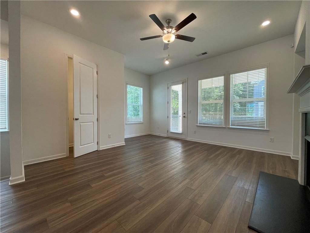 Building Photo - 1597 Tilden Ct