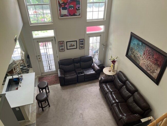 Primary Photo - 113 Marion Dr