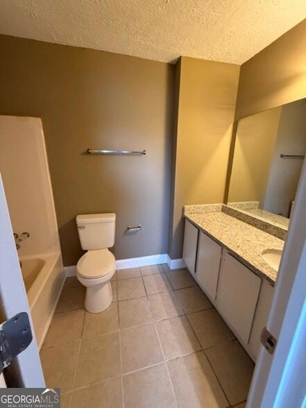 Building Photo - 3147 Murell Rd