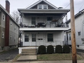 Building Photo - 28 W 36th St