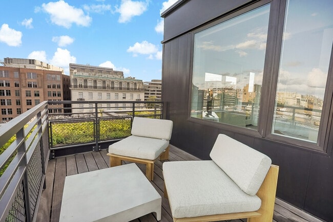 Building Photo - 2000 P St NW