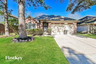 Building Photo - 18226 Auburn Woods Dr