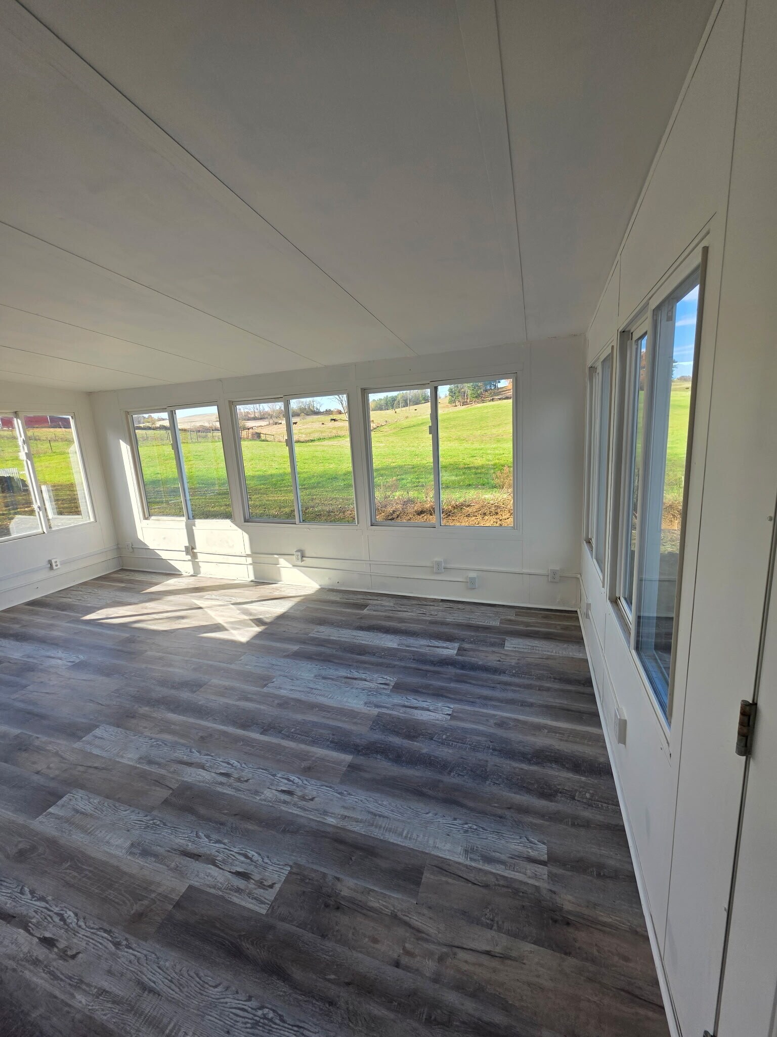 Building Photo - 3187 Licking Valley Rd