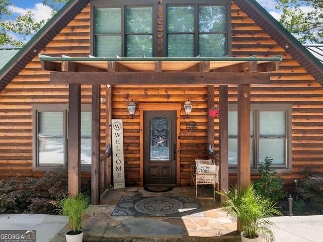 Building Photo - 5281 Laurel Ln