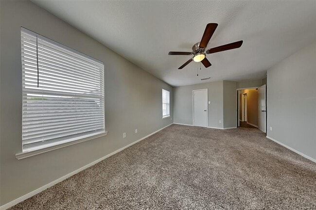 Building Photo - 12258 Cardston Ct
