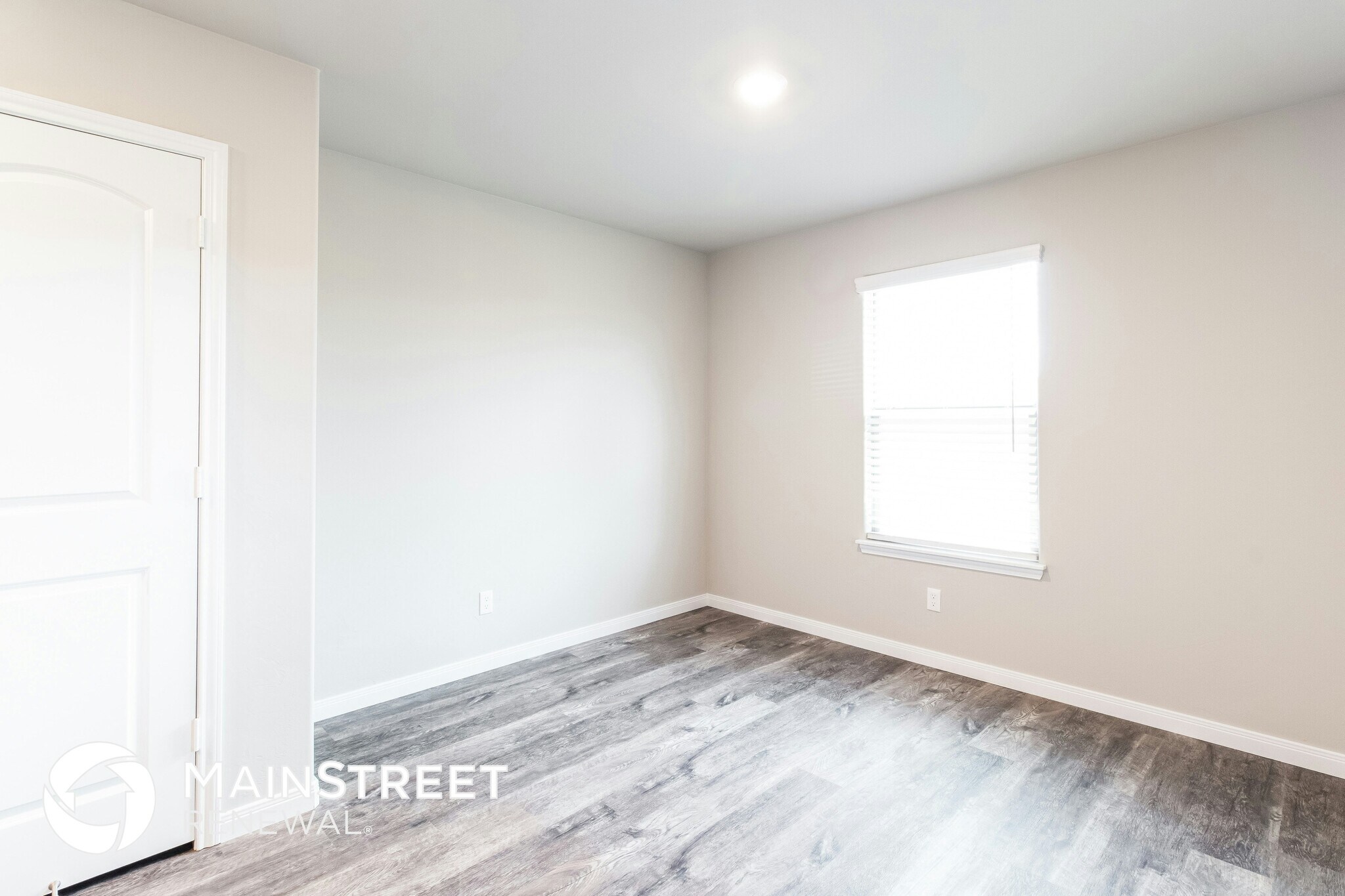 Building Photo - 916 NW 6th St