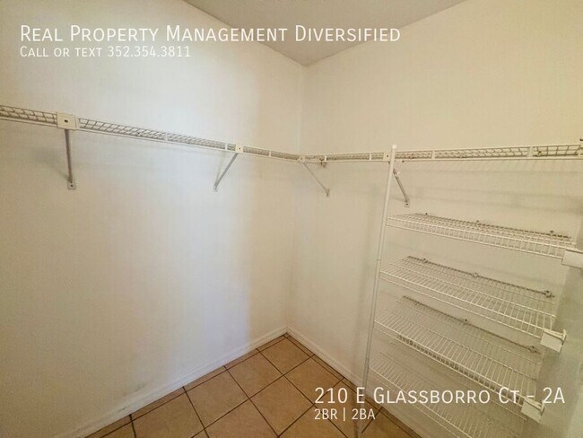 Building Photo - 210 E Glassboro Ct