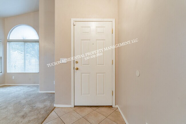 Building Photo - 7661 S Freshwater Pearl Dr
