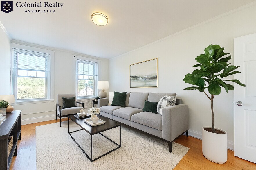 Building Photo - 1848 Commonwealth Ave