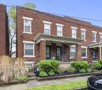 Building Photo - 46 W Kossuth St
