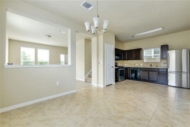 Building Photo - 1800 Arborside Dr