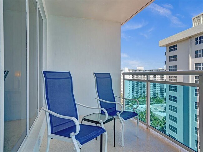 Building Photo - 3430 Galt Ocean Dr