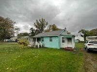 Building Photo - 2655 Cumberland Rd