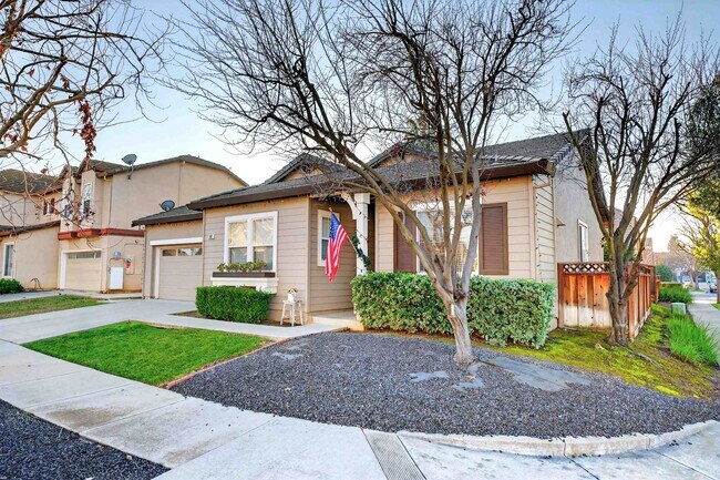 Building Photo - 107 Panorama Way