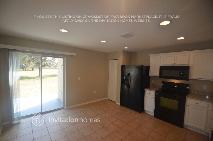 Building Photo - 9144 Gablewood Pl