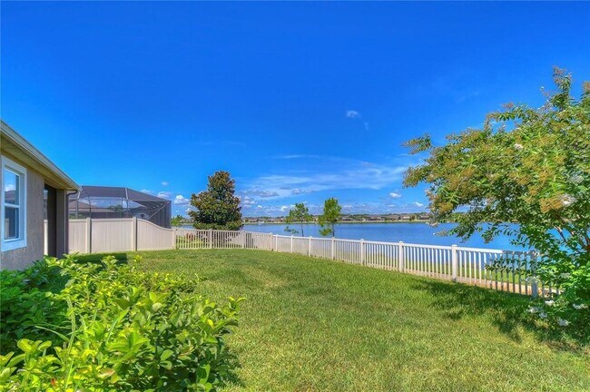 Building Photo - 19391 Long Lake Ranch Blvd