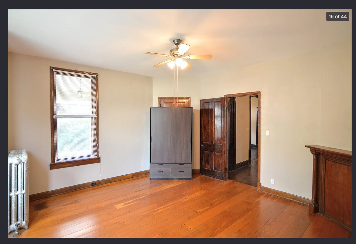 Building Photo - 416 6th Ave