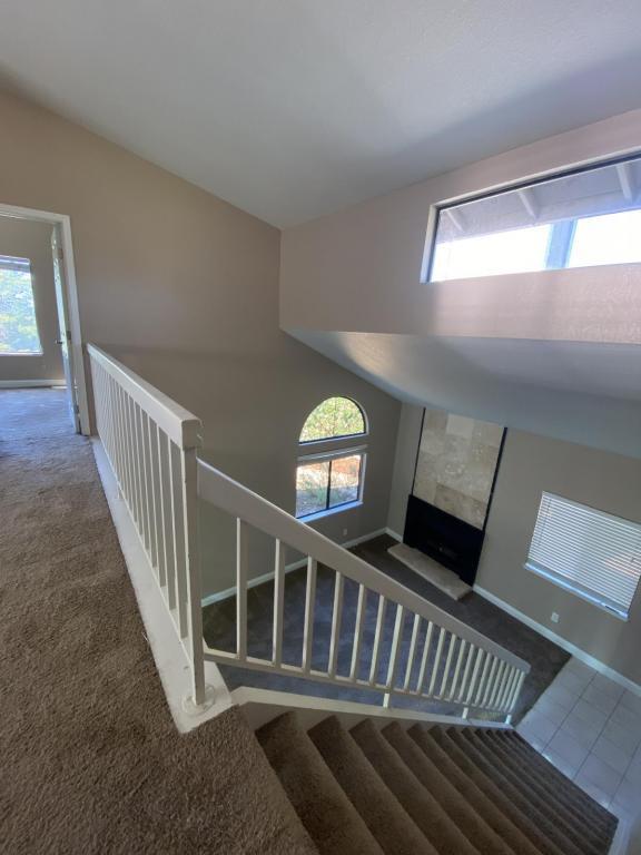 Building Photo - 555 Lighthouse Dr