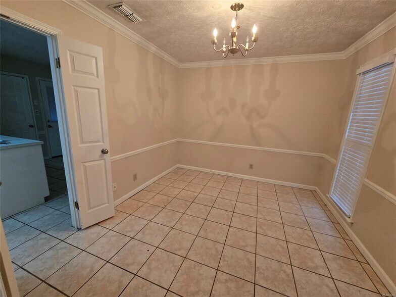 Building Photo - 1845 Young Farm Rd