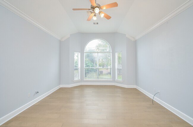 Building Photo - 14203 Marina Bay Ln