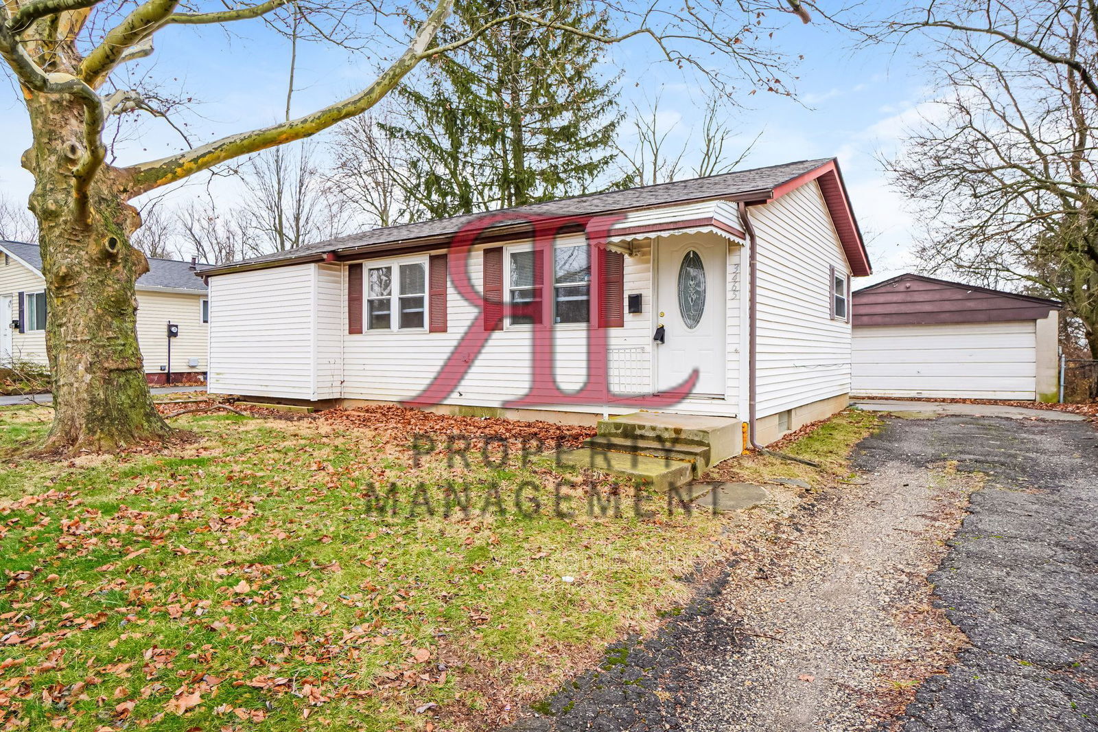 Building Photo - 3465 Clarkston Ave