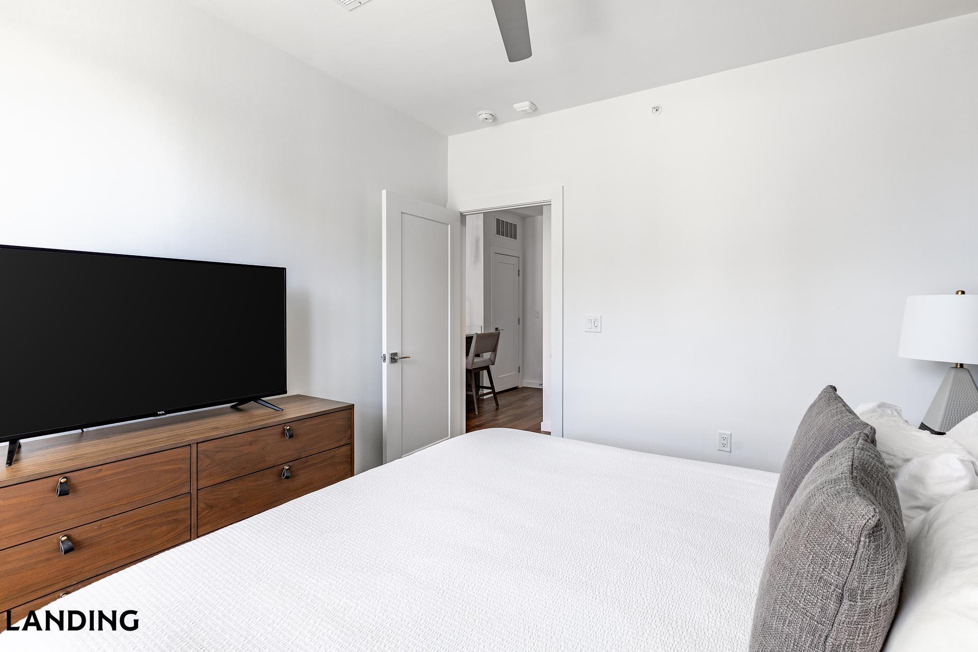 Building Photo - 5511 Caprock Smt Dr