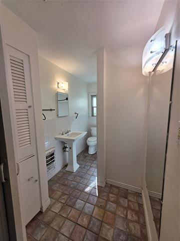 Building Photo - 3449 Oak Creek Cir