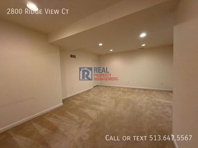 Building Photo - 2800 Ridge View Ct