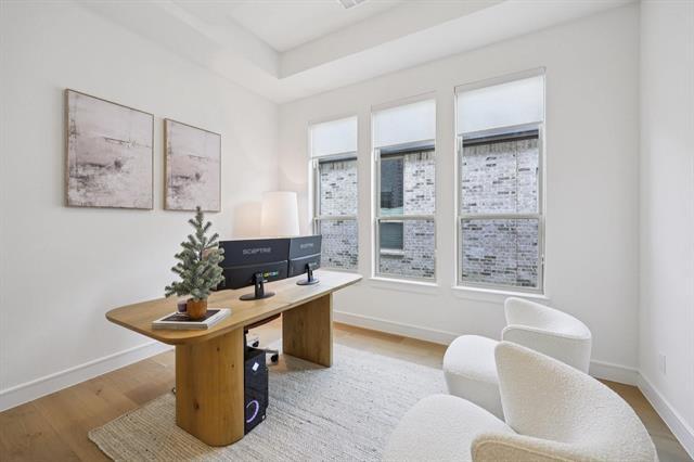 Building Photo - 3870 Verona St