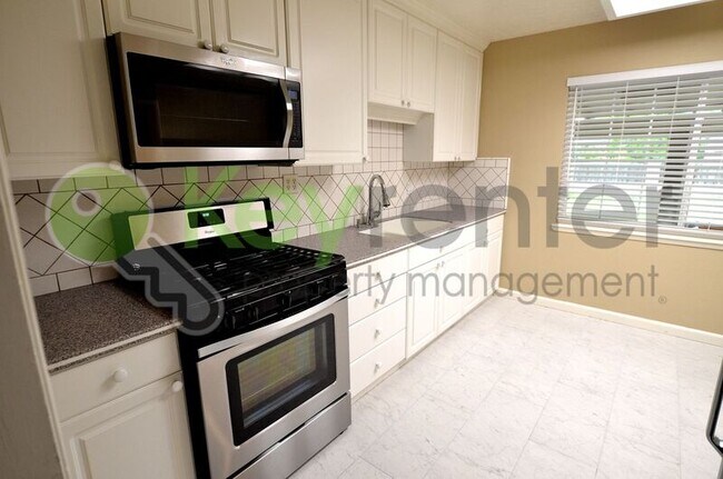 Building Photo - 5653 Norman Way