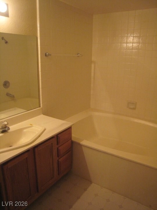 Building Photo - 509 Indian Bluff St