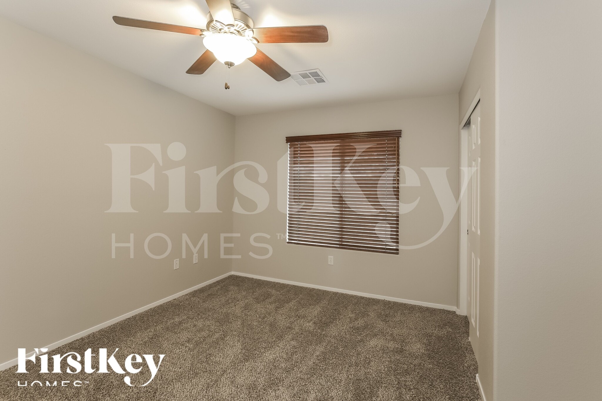 Building Photo - 1031 Dawn Valley Dr