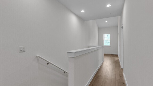 Building Photo - Prime Location Condo in the Heart of San Antonio!