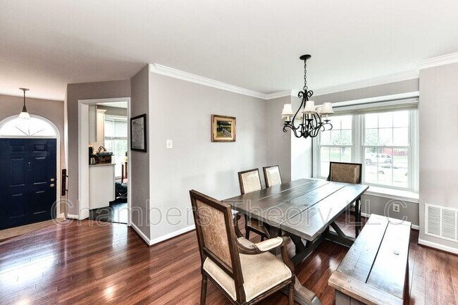 Building Photo - 21820 Leatherleaf Ct