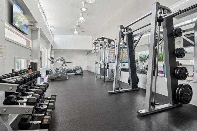 Building Photo - 217 Newark Ave