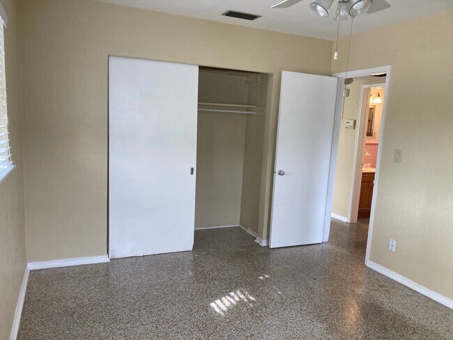 Building Photo - 6161 41st Ave N