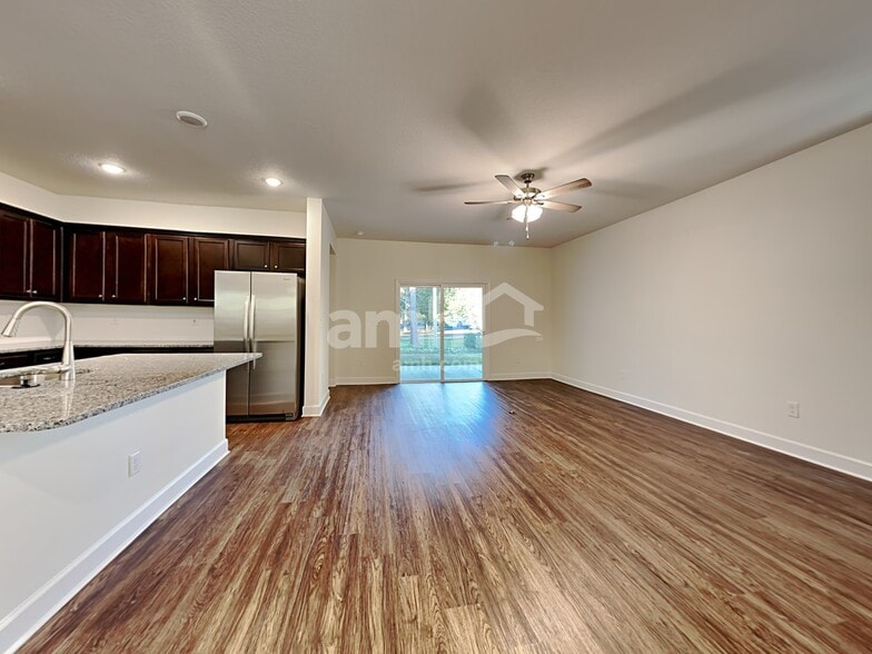 Building Photo - 5030 Franks Creek Way