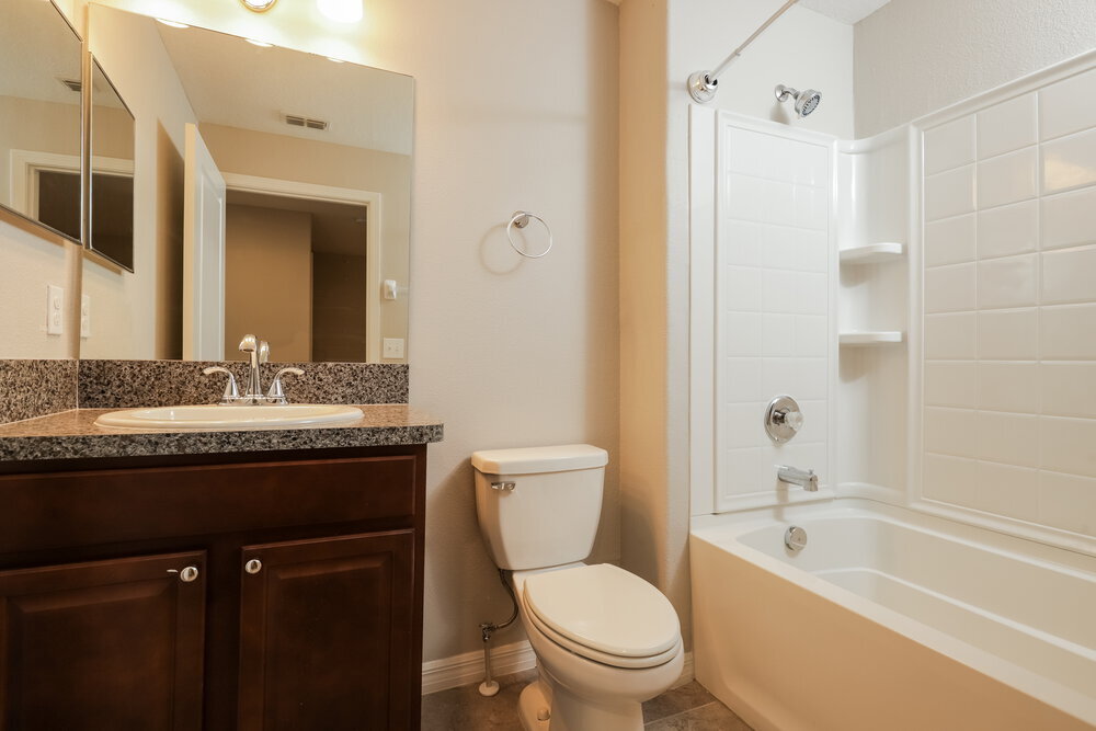 Building Photo - 12926 Utopia Gardens Way