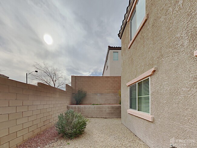 Building Photo - 9029 Good Humored Ct
